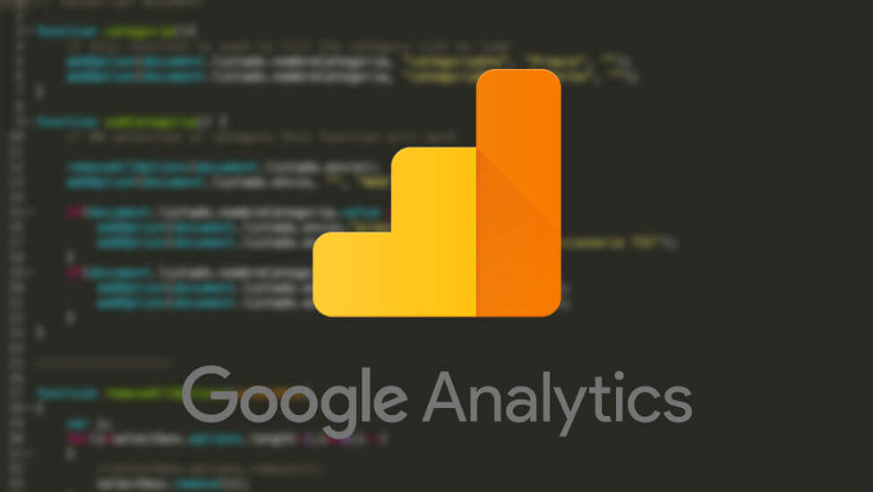 Logo de Google Analytics sobre fondo negro con líneas de código